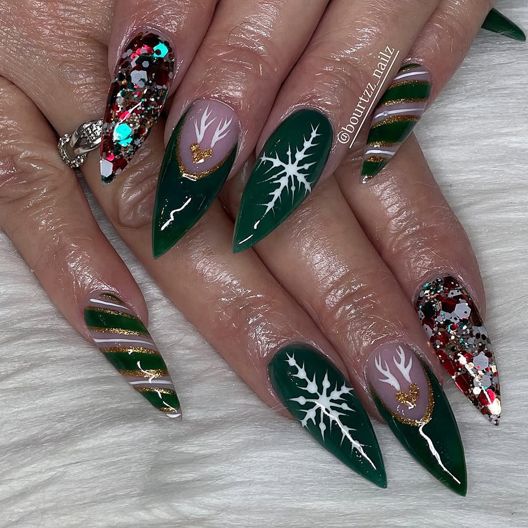 Nutcracker Glitter Acrylic & Dip Nail Powder